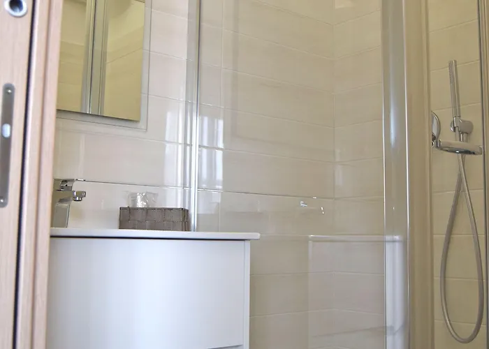 招待所 Civico 28 4*